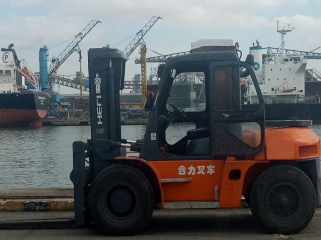 LOADER & LOADER FORKLIFT